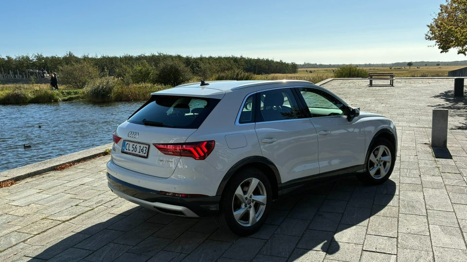 Audi Q3 35 TFSi Advanced Prestige 5d