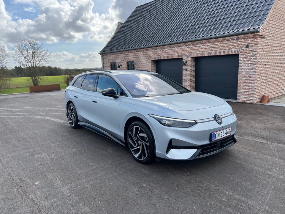 VW ID.7 77 Style Tourer 5d