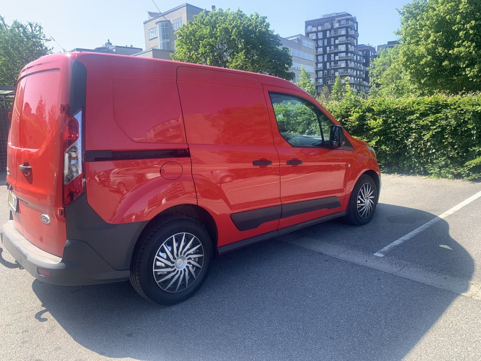 Ford Transit Connect 1,6 TDCi 75 Ambiente kort 5d