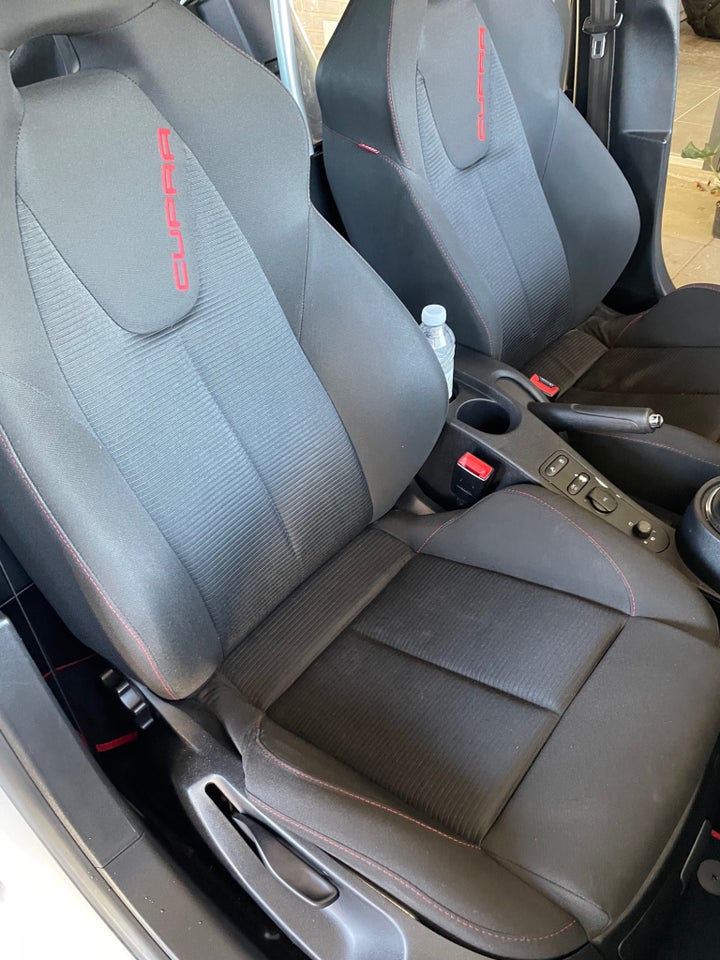 Seat Leon 2,0 TSi 241 Cupra Van 5d