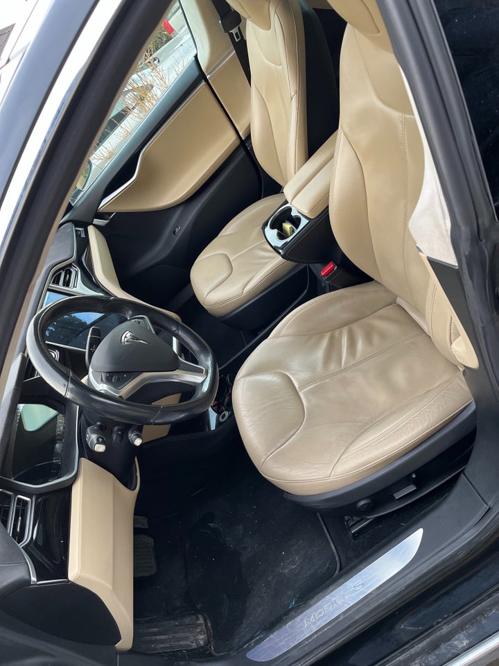 Tesla Model S 85D 5d