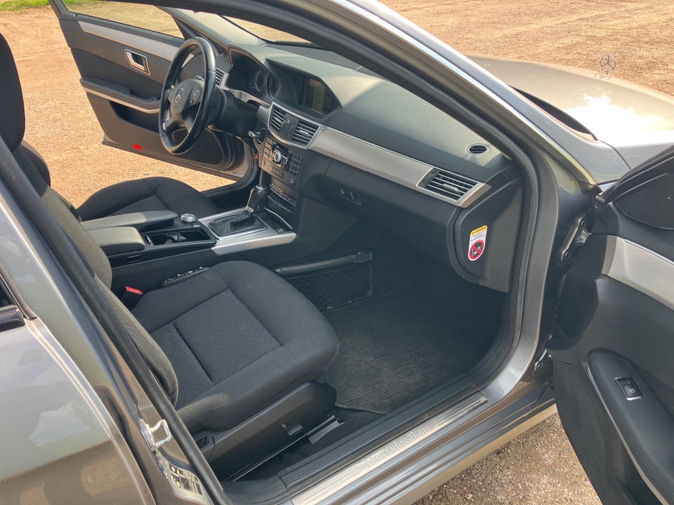 Mercedes E200 2,2 CDi Elegance aut. BE 4d