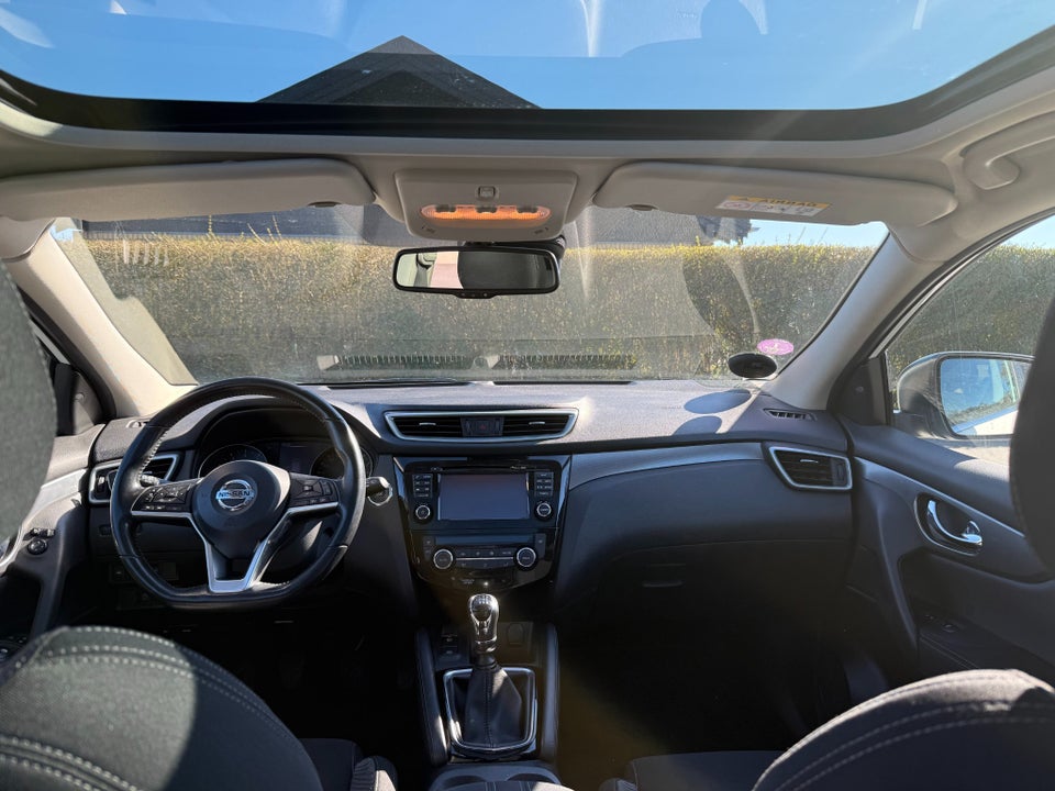 Nissan Qashqai 1,2 Dig-T 115 N-Connecta 5d
