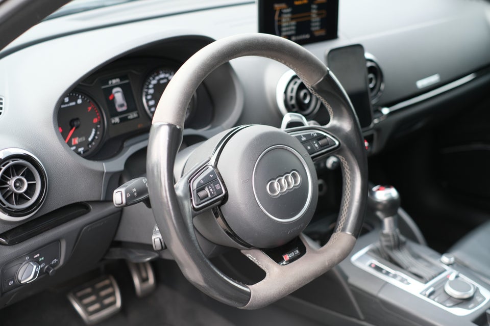 Audi RS3 2,5 TFSi Sportback quattro S-tr. 5d