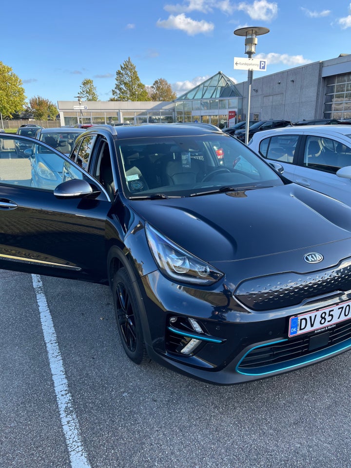 Kia e-Niro 64 Advance 5d