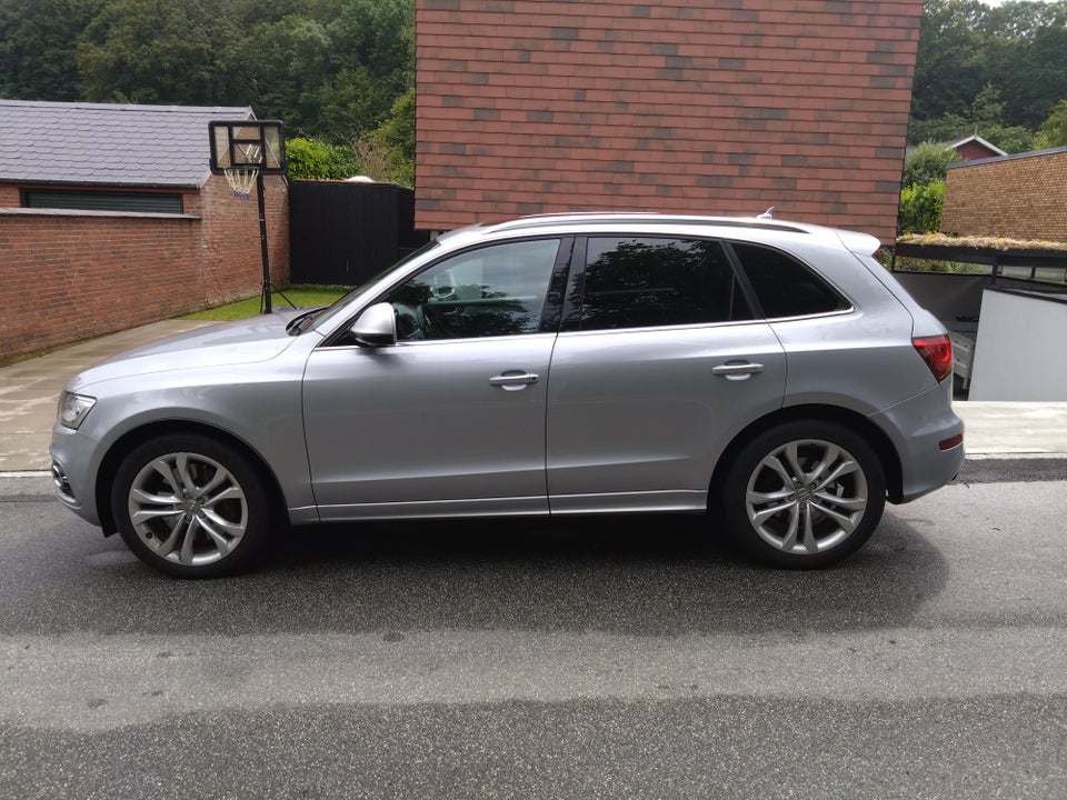 Audi SQ5 3,0 TDi 326 quattro Tiptr. 5d