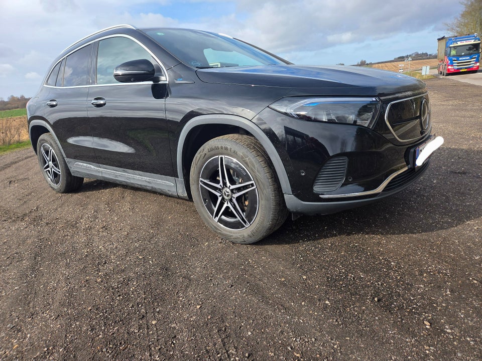 Mercedes EQA250 Progressive 5d