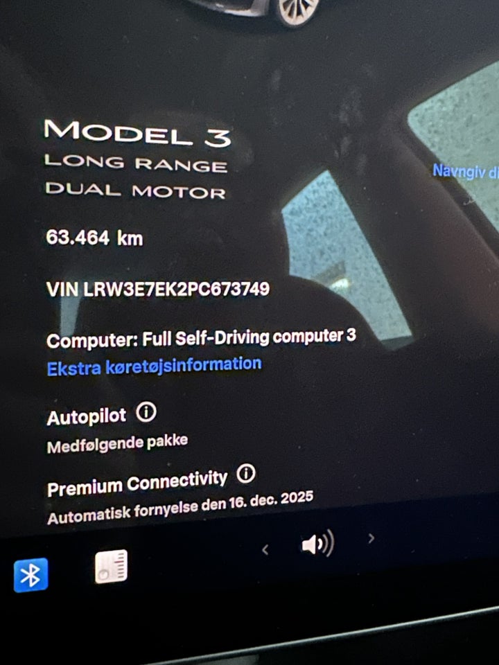 Tesla Model 3 Long Range AWD 4d