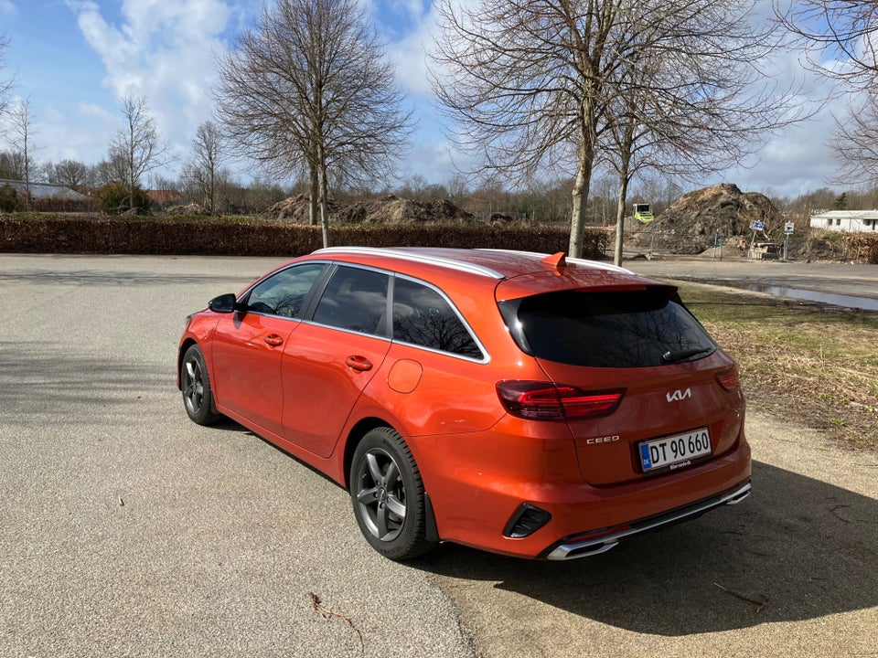 Kia Ceed 1,6 CRDi mHEV GT-Line S SW DCT 5d