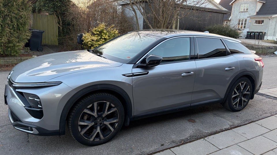 Citroën C5 X 1,6 Hybrid Grand Palais EAT8 5d