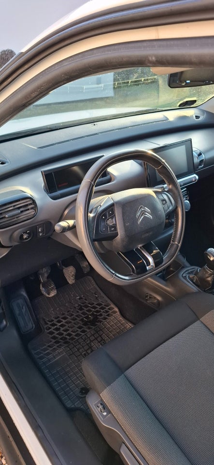 Citroën C4 Cactus 1,6 BlueHDi 100 Cool Comfort 5d