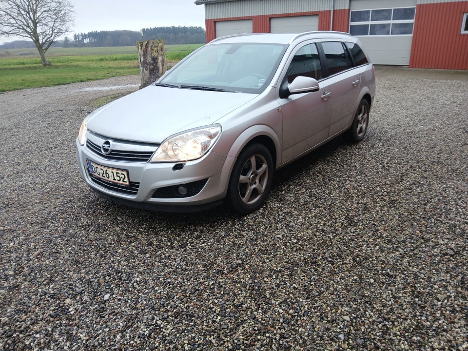 Opel Astra 1,6 16V 115 Classic Wagon 5d