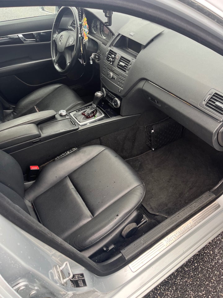 Mercedes C200 2,2 CDi Avantgarde stc. aut. BE 5d