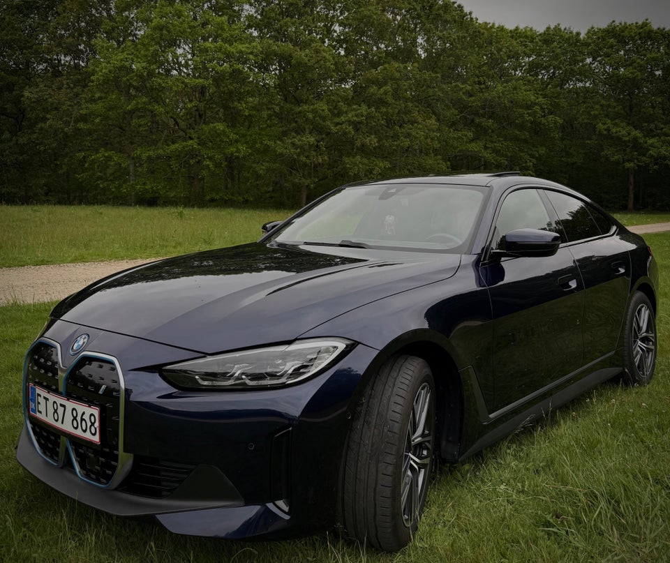 BMW i4 eDrive35 Charged 5d