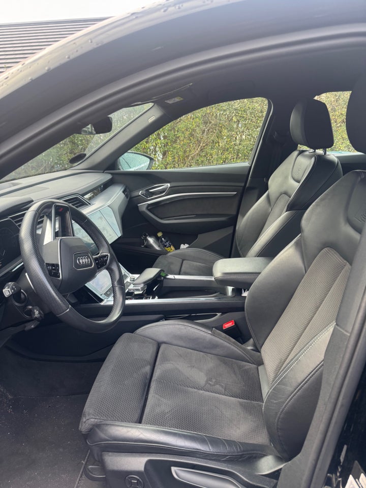 Audi e-tron 50 S-line Prestige quattro 5d