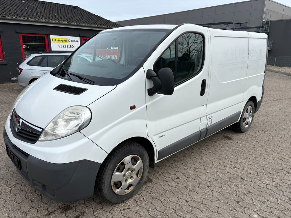 Opel Vivaro 2,0 CDTi 114 Van L1H1 eco 4d