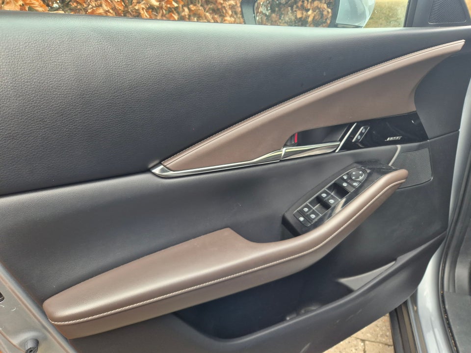 Mazda CX-30 2,0 e-SkyActiv-X 186 Cosmo Tech aut. 5d