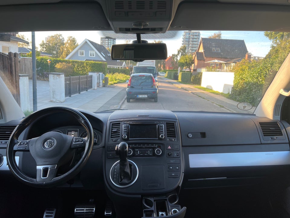 VW Multivan 2,0 TDi 180 Highline DSG 4Motion kort BMT 4d