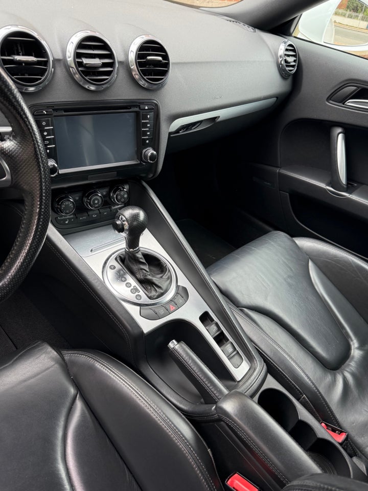 Audi TT 2,0 TFSi Roadster S-tr. 2d