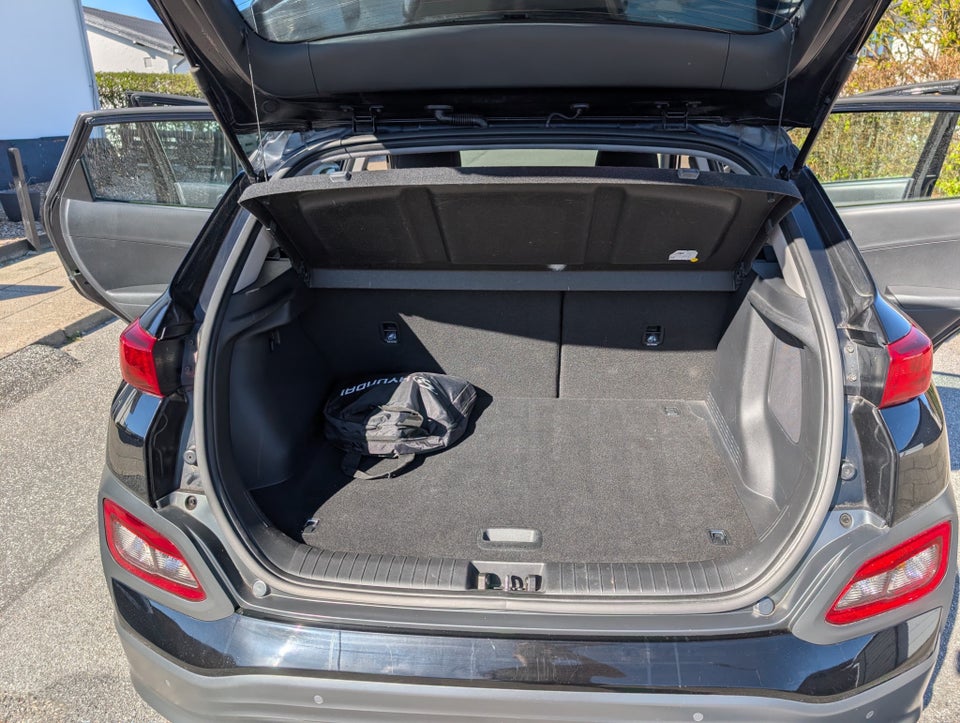 Hyundai Kona 64 EV Trend 5d