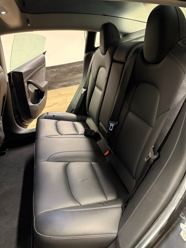 Tesla Model 3 Performance AWD 4d