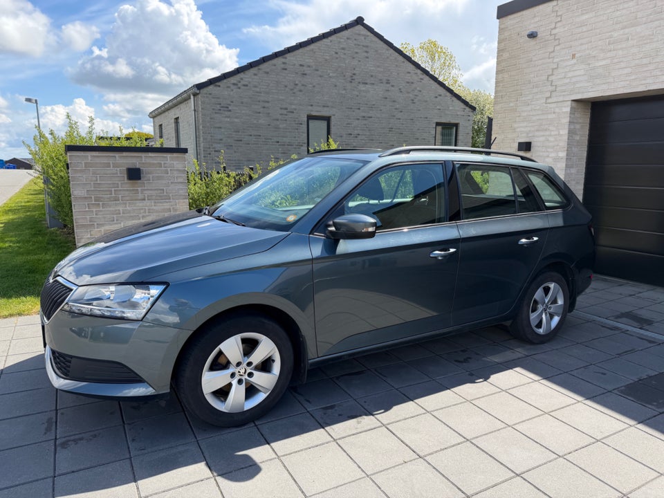 Skoda Fabia 1,0 MPi 75 Ambition Combi 5d
