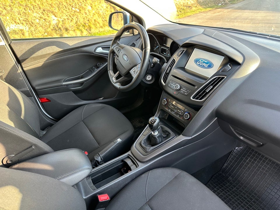 Ford Focus 1,5 TDCi 95 Trend stc. 5d