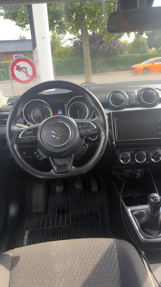 Suzuki Swift 1,2 mHybrid Exclusive 5d