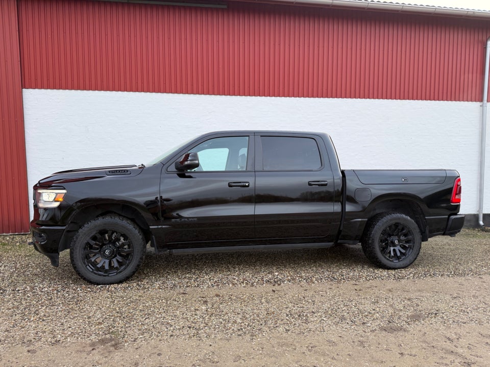 Dodge RAM 1500 5,7 V8 Hemi Laramie Night aut. 4d