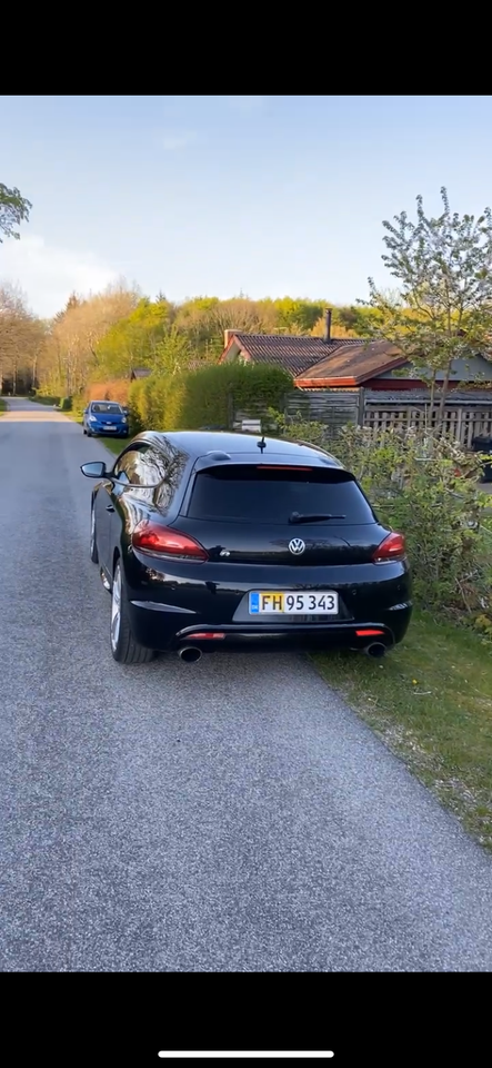 VW Scirocco 2,0 TSi 265 R Sport DSG Van 3d