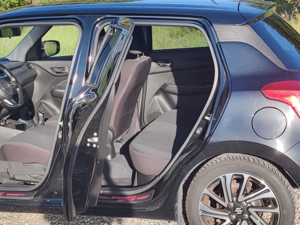 Suzuki Swift 1,2 mHybrid Exclusive 5d