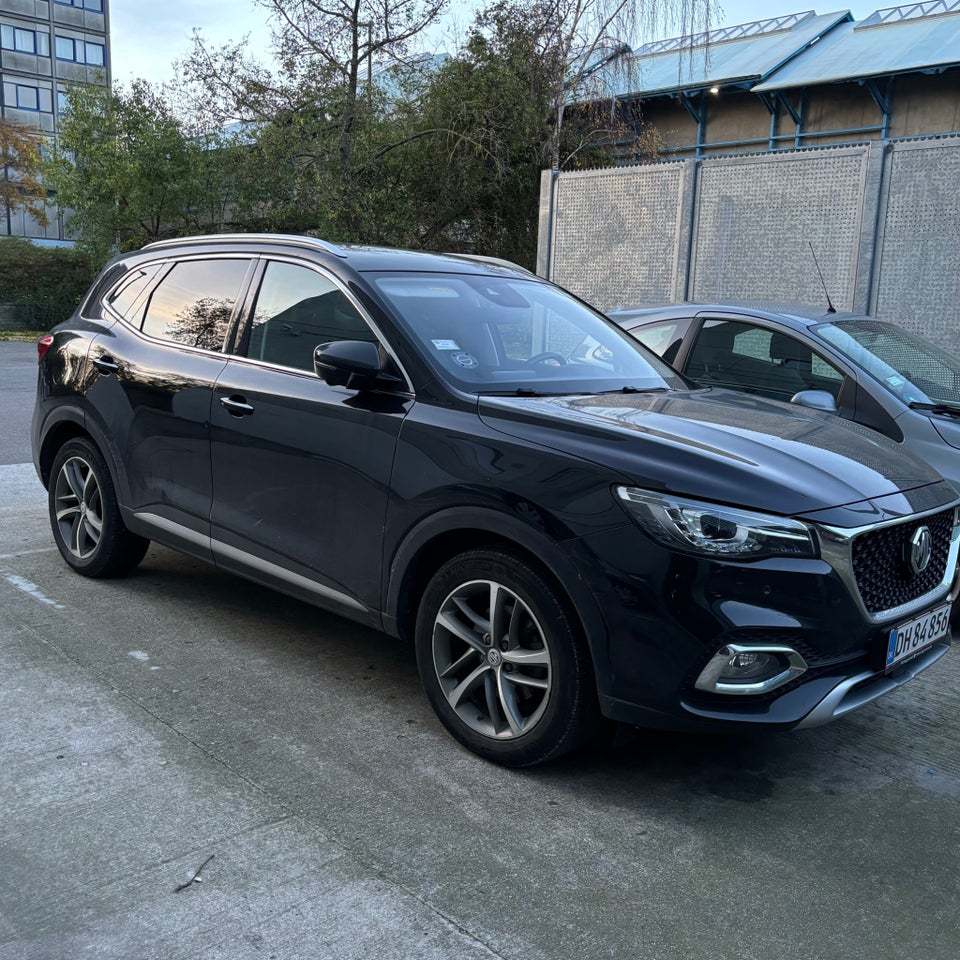 MG EHS 1,5 PHEV Luxury 5d