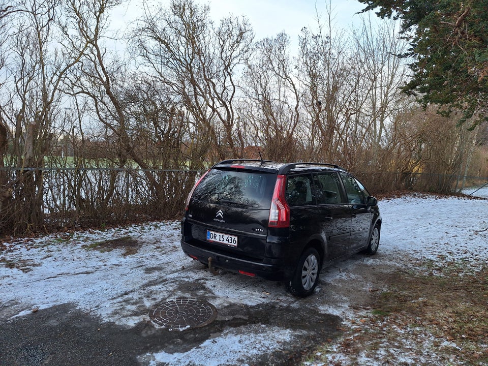 Citroën Grand C4 Picasso 1,6 e-HDi 112 Seduction E6G 7prs 5d