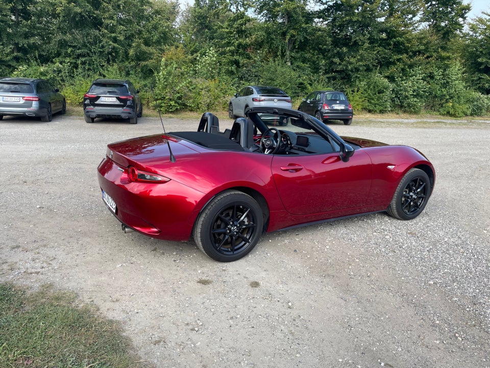 Mazda MX-5 1,5 SkyActiv-G 132 Roadster 2d