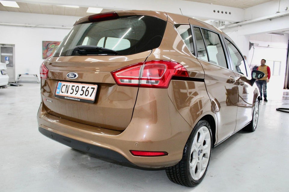 Ford B-MAX 1,6 TDCi 95 Titanium 5d