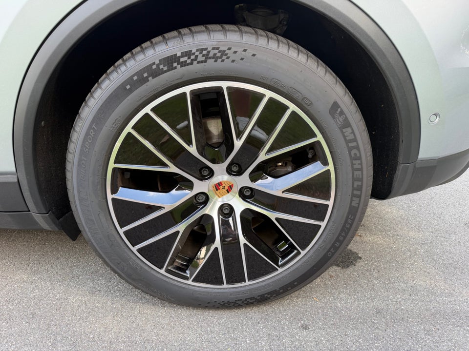 Porsche Macan 5d