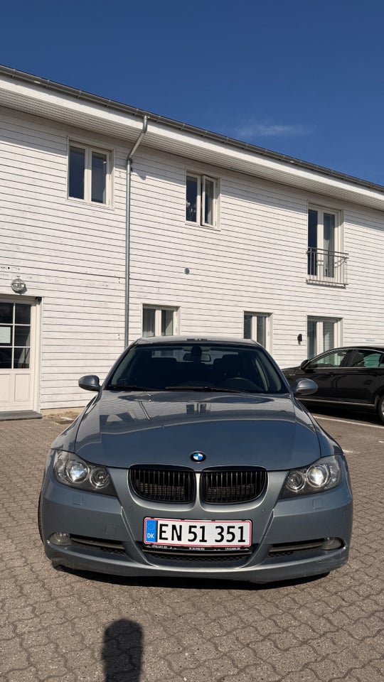 BMW 325i 2,5 aut. 4d