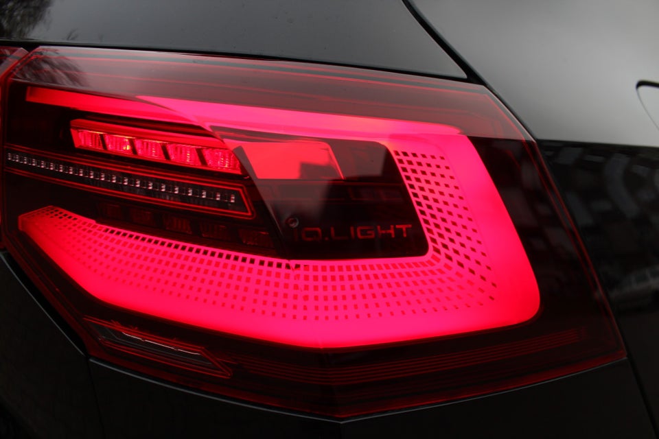 VW Golf VIII 1,4 eHybrid DSG 5d