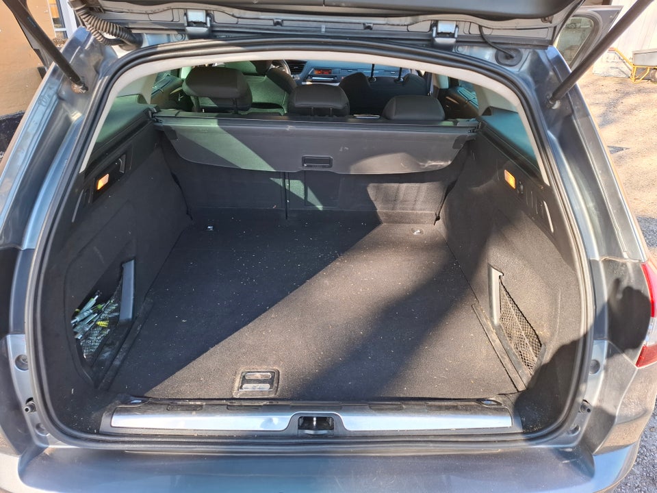 Citroën C5 2,0 HDi 163 Seduction Tourer 5d