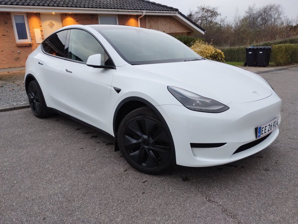 Tesla Model Y Long Range RWD 5d