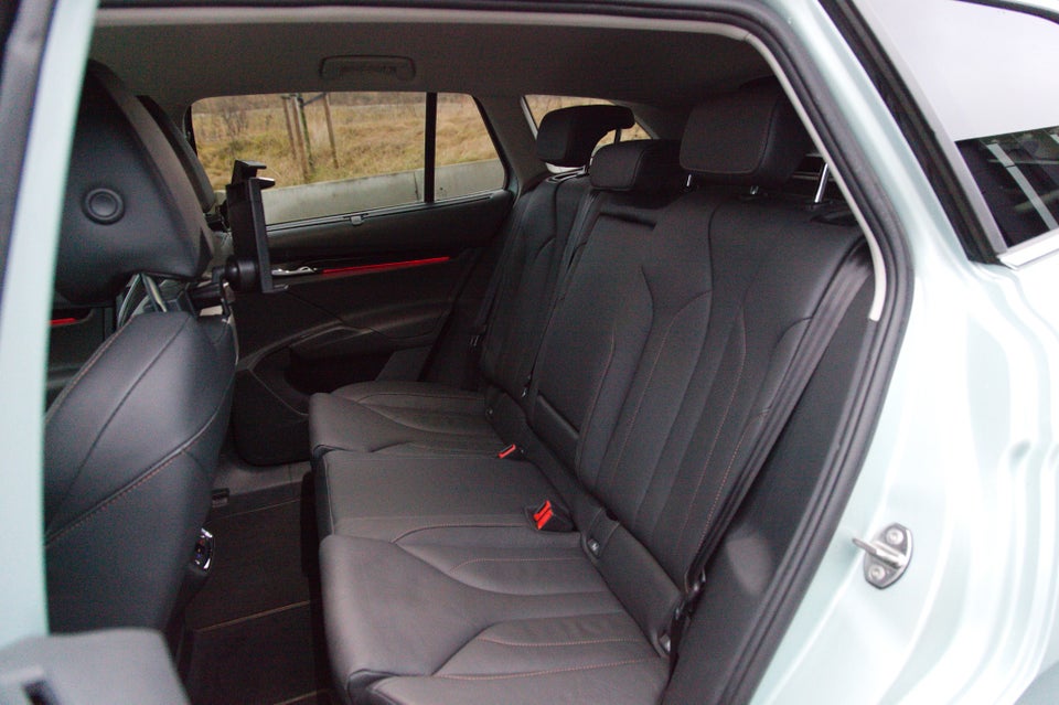 Skoda Enyaq 80 iV Plus First Edition 5d