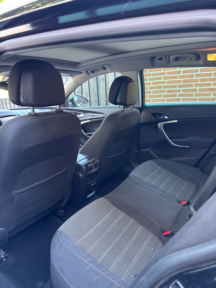 Opel Insignia 1,6 T 170 Cosmo Sports Tourer 5d