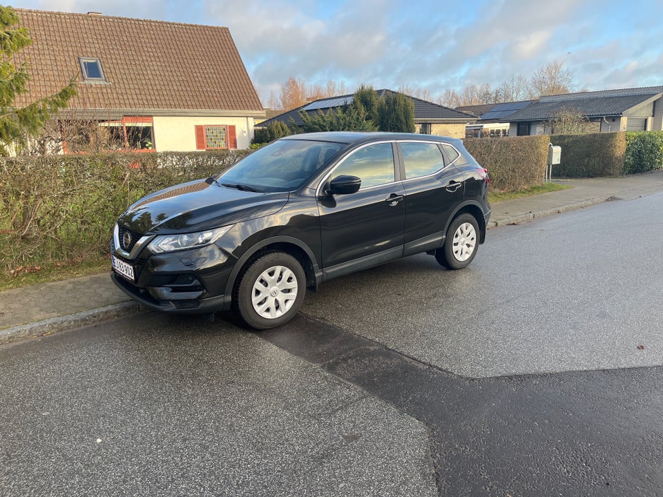 Nissan Qashqai 1,3 Dig-T 140 Visia 5d