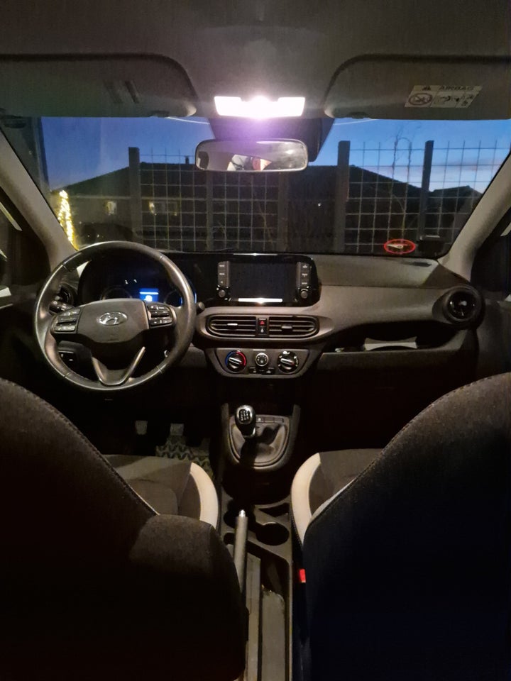Hyundai i10 1,0 MPi Essential 5d