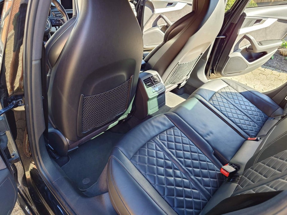 Audi S4 3,0 TFSi Avant quattro Tiptr. 5d