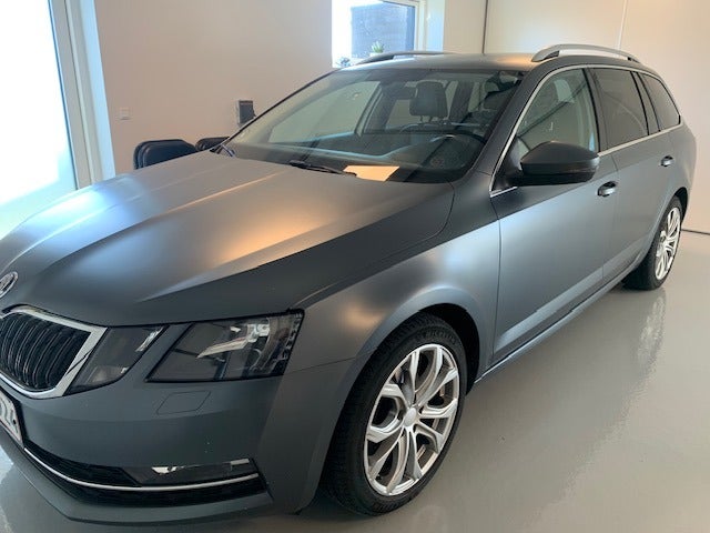 Skoda Octavia 2,0 TDi 150 Style Combi DSG 5d