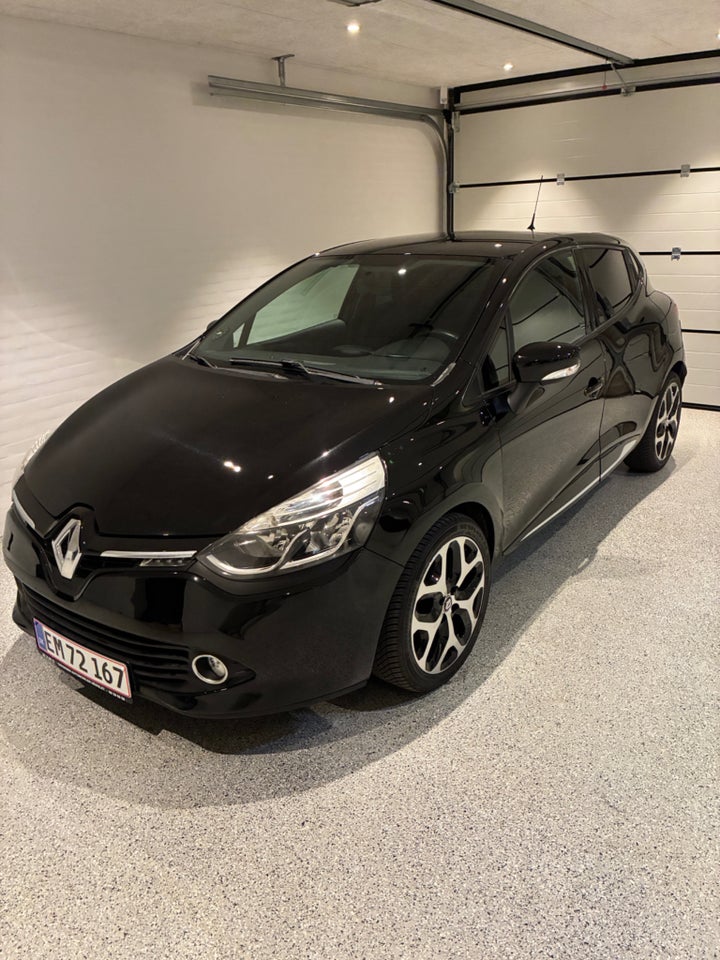 Renault Clio IV 0,9 TCe 90 Expression 5d
