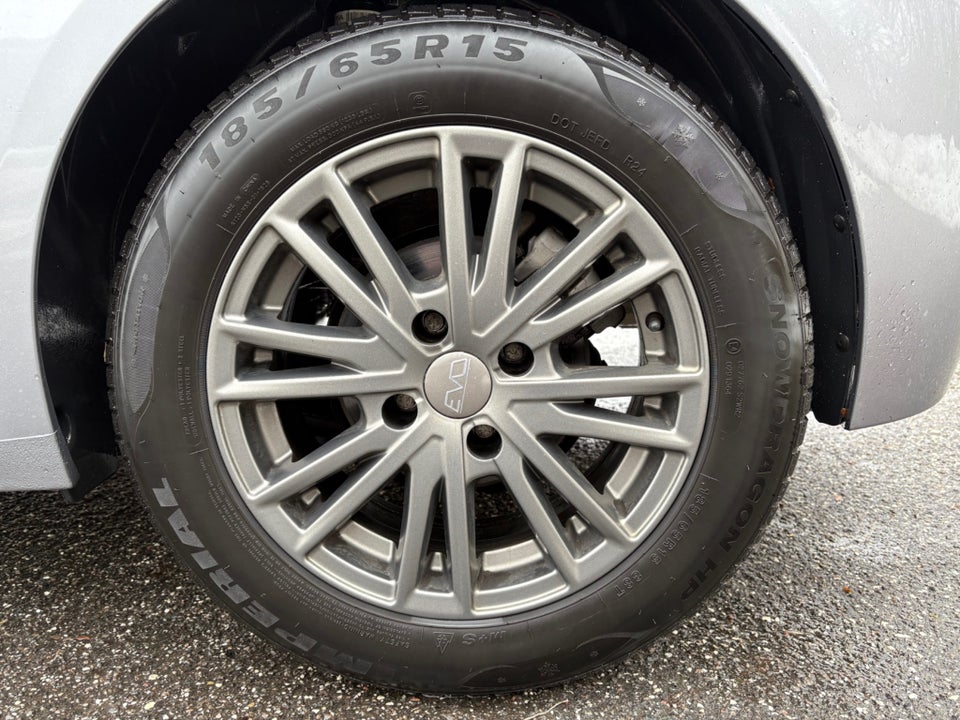 Peugeot 208 1,2 PureTech 100 Evolution EAT8 5d