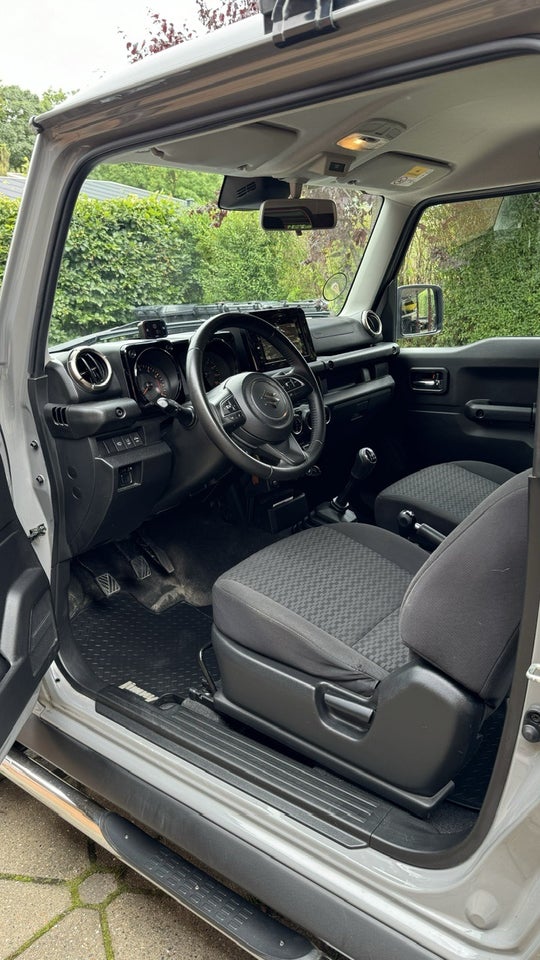 Suzuki Jimny 1,5 Adventure AllGrip 3d