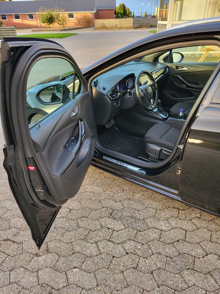 Opel Astra 1,6 CDTi 136 Dynamic Sports Tourer aut. 5d